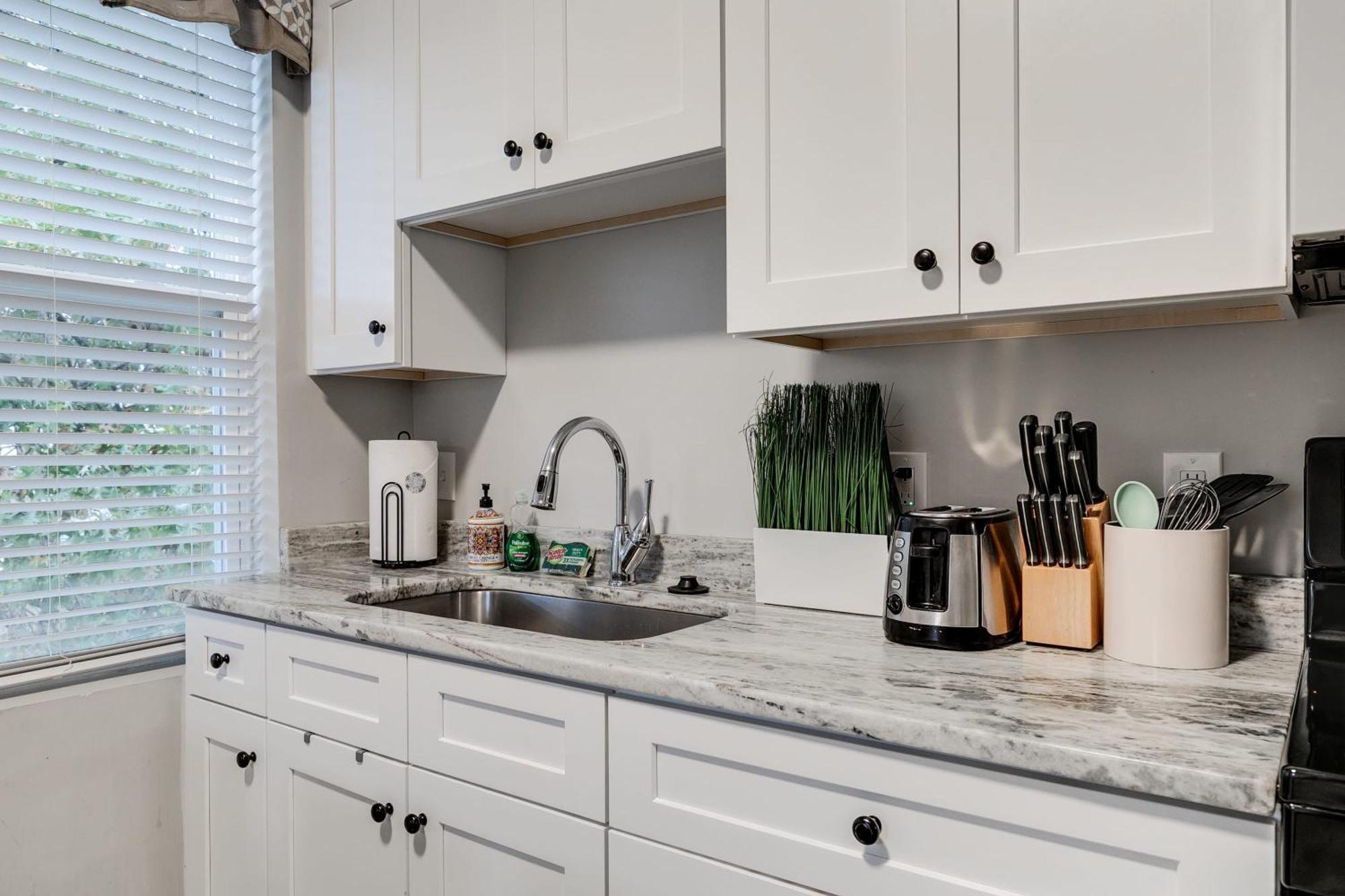 E2 Centrally Located In Carytown Fully Fenced Richmond Luaran gambar