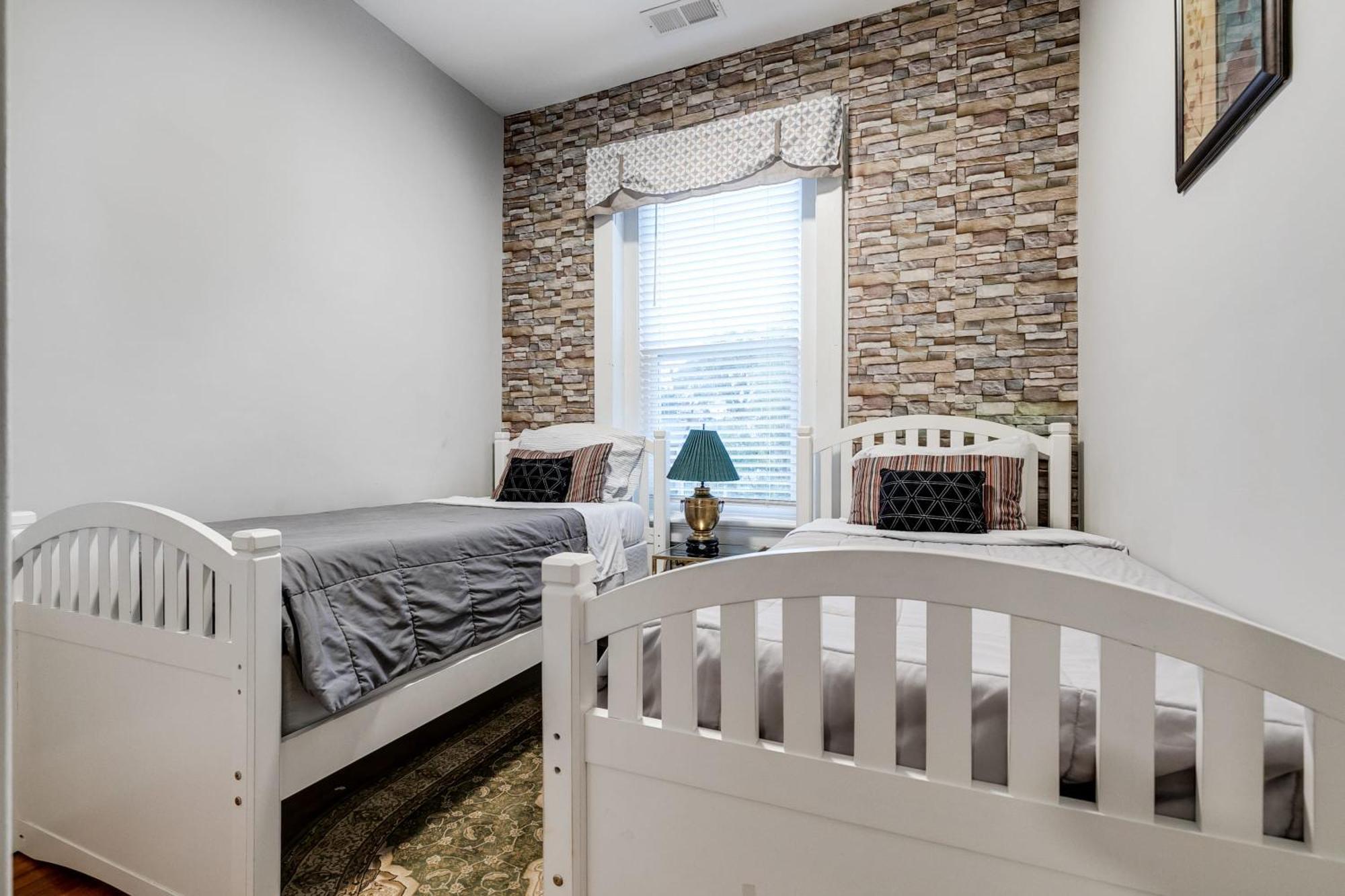 E2 Centrally Located In Carytown Fully Fenced Richmond Luaran gambar